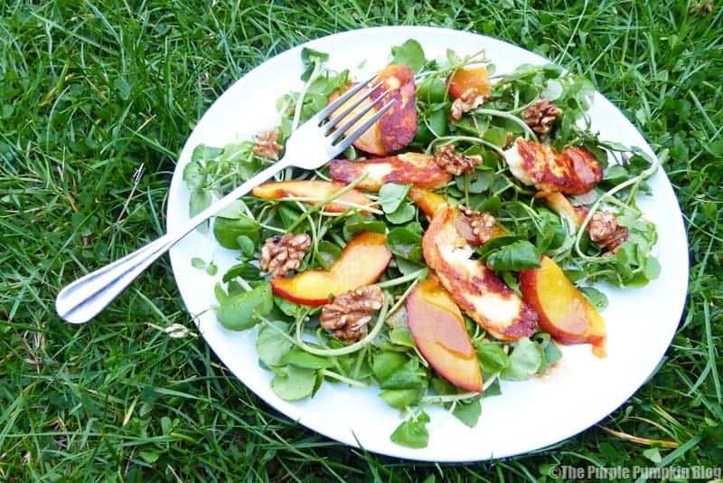 Honey-Glazed Peach Salad with Vinaigrette Dressing