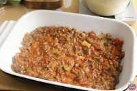 How to assemble homemade lasagne - meat layer