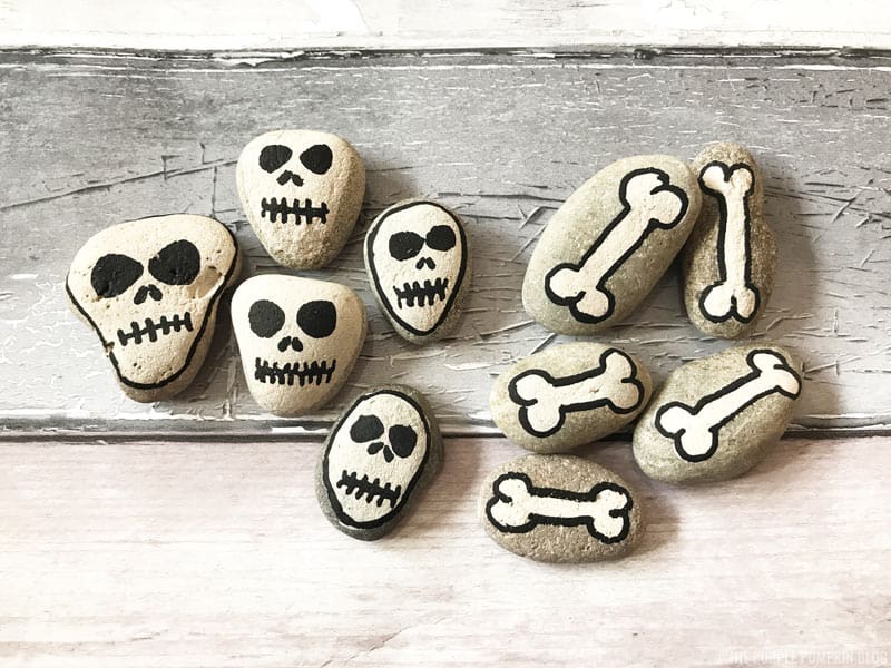 Halloween Stones - Skulls & Bones