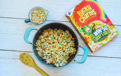 Lucky Charms Treats Process - adding the cereal