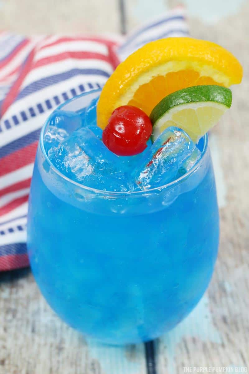 Tropical Blue Cocktail - Blue Rumba