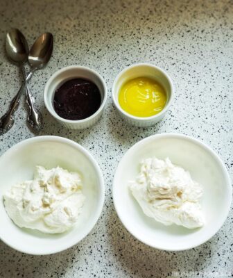 bowls with plain cheesecake mixture