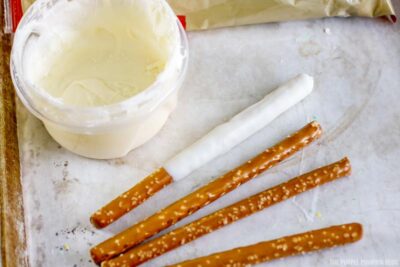 dipping pretzel rods