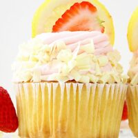 Strawberry Lemonade Cupcake