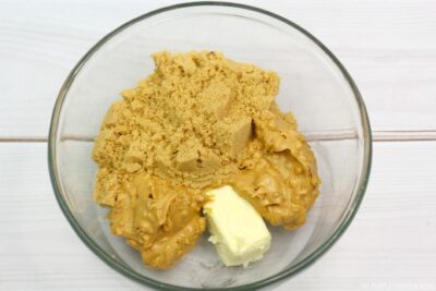 Peanut butter, sugar and butter in a bowl
