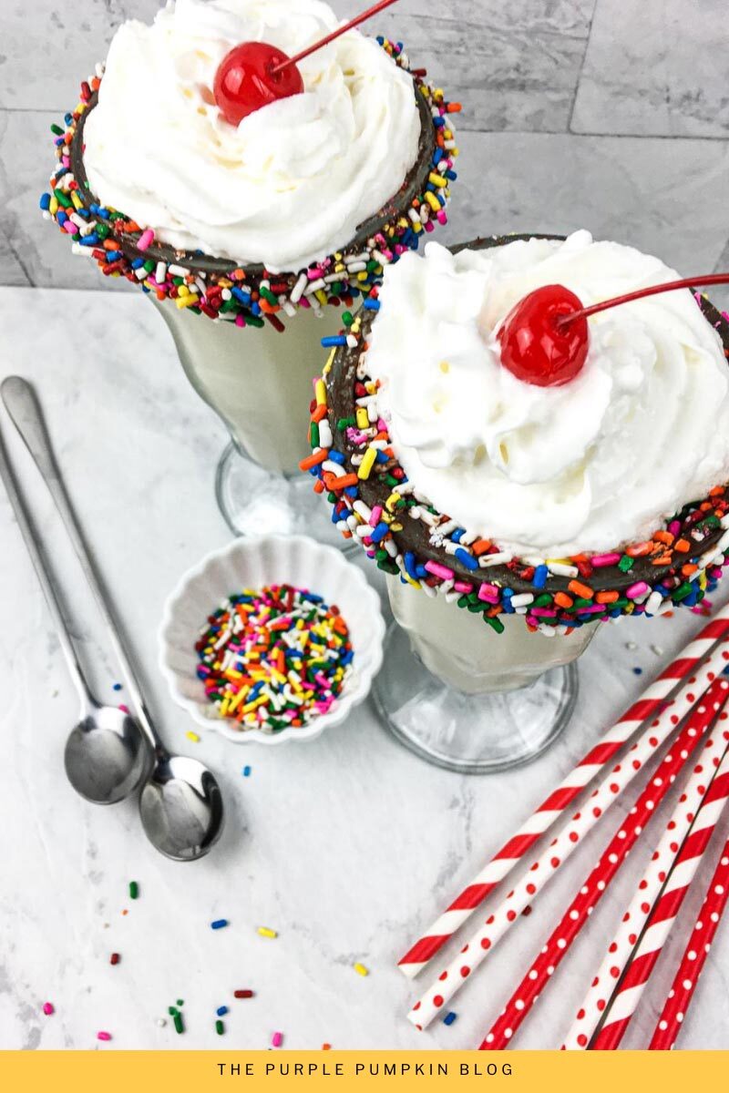Thick & Creamy Vanilla Milkshake Recipe