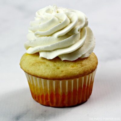 frosted cucpake