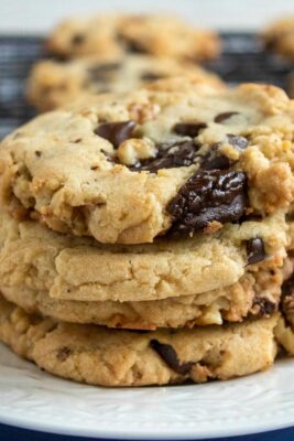 Walnut Chocolate Chunk Cookies Recipe
