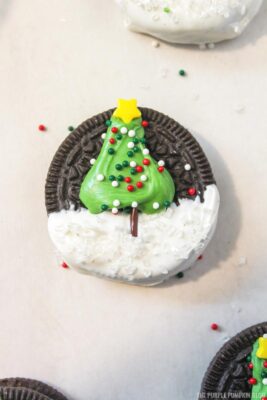 Finished Christmas Tree Oreo Cookie