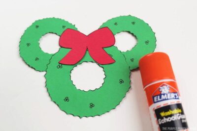 Mickey Mouse Wreath Ornament Construction