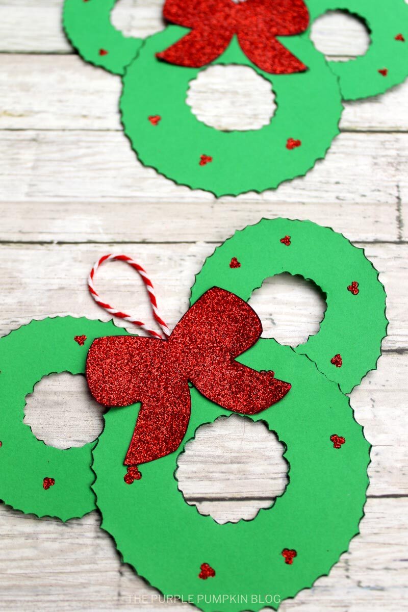 Mickey Wreath Christmas Ornament Craft