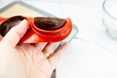 Removing Chocolate Shell from Mold
