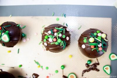 Decorating Hot Cocoa Bombs