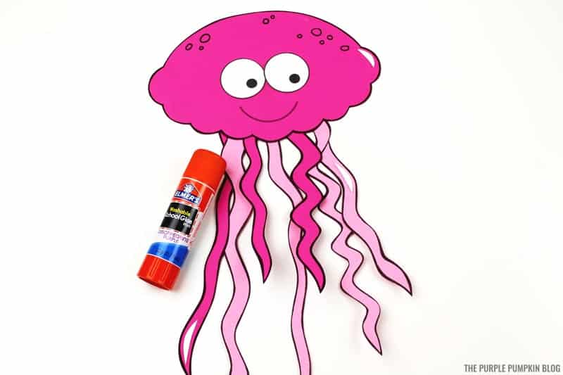Adorable Jellyfish Paper Craft! With Free Printable Template!