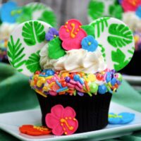 Tropical Minnie Cupcakes