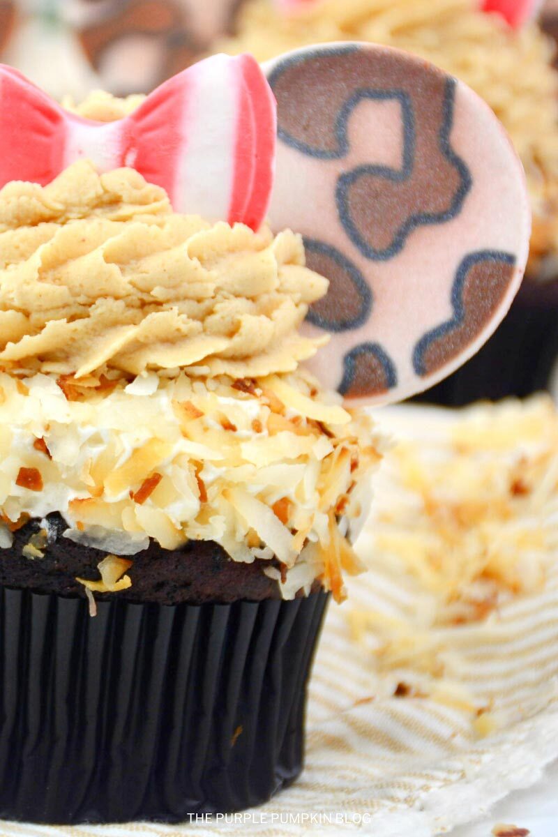 Minnie Ears Jungle Cruise Cupcakes