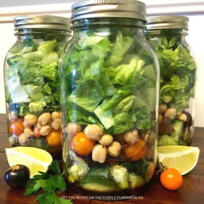 How To Make Chickpea Salad in a Mason Jar