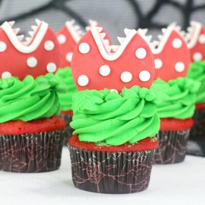How to Make Piranha Plant Cupcakes