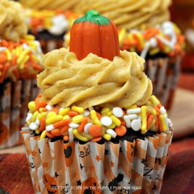 Pumpkin Mocha Cupcakes with Pumpkin Spice Frosting
