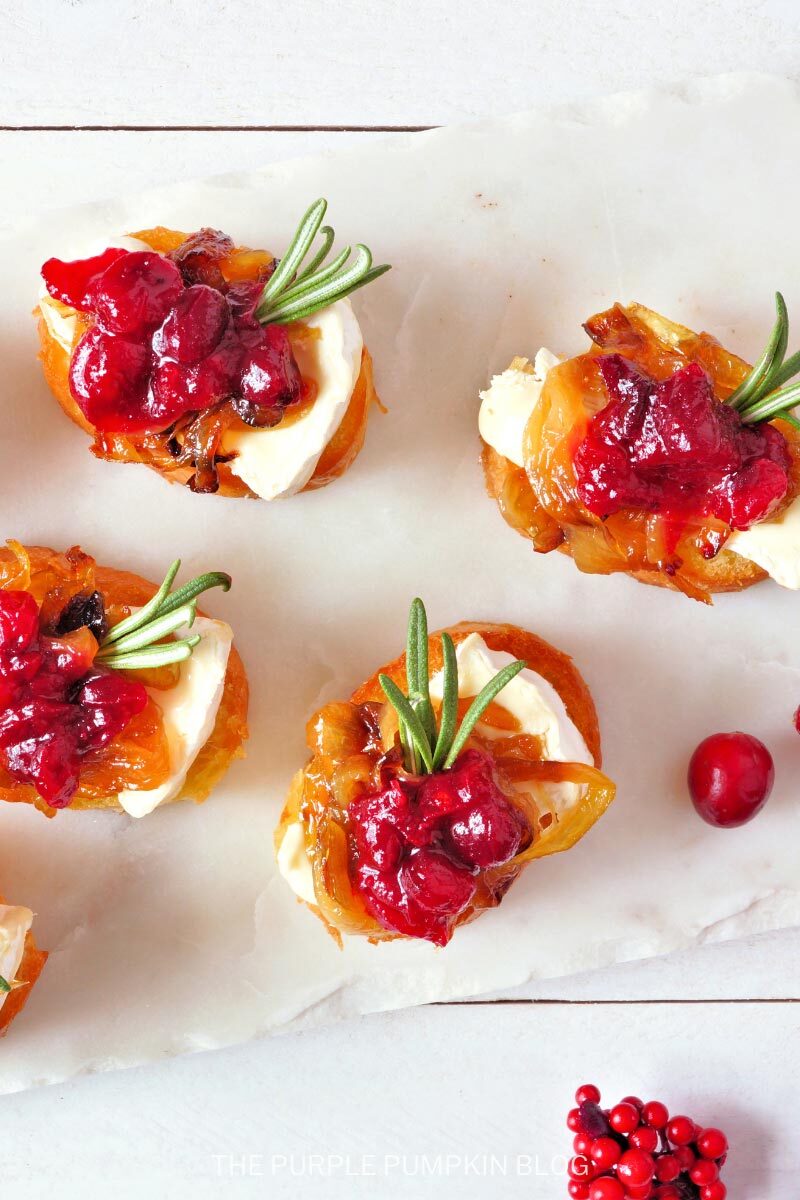 Brie Crostini with Cranberry Relish