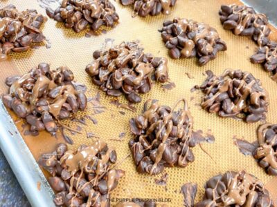 Milk Chocolate Drizzled on Peanut Clusters