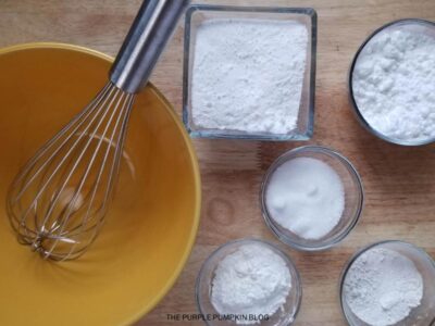 Step 1 - Mixing Dry Bath Bomb Ingredients