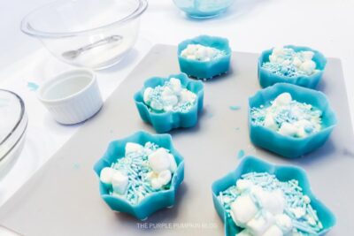 Filled Snowflake Hot Cocoa Bombs