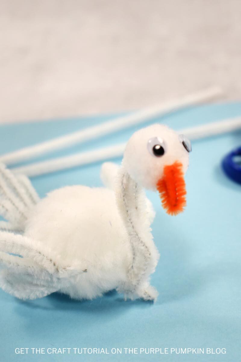 How to Make a Pipe Cleaner Swan