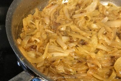 Process of Caramelizing Onions