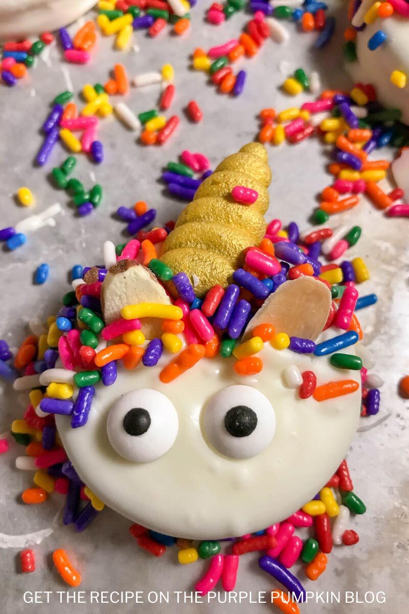 Party Snack Idea - Rainbow Unicorn Candy-Coated Oreos