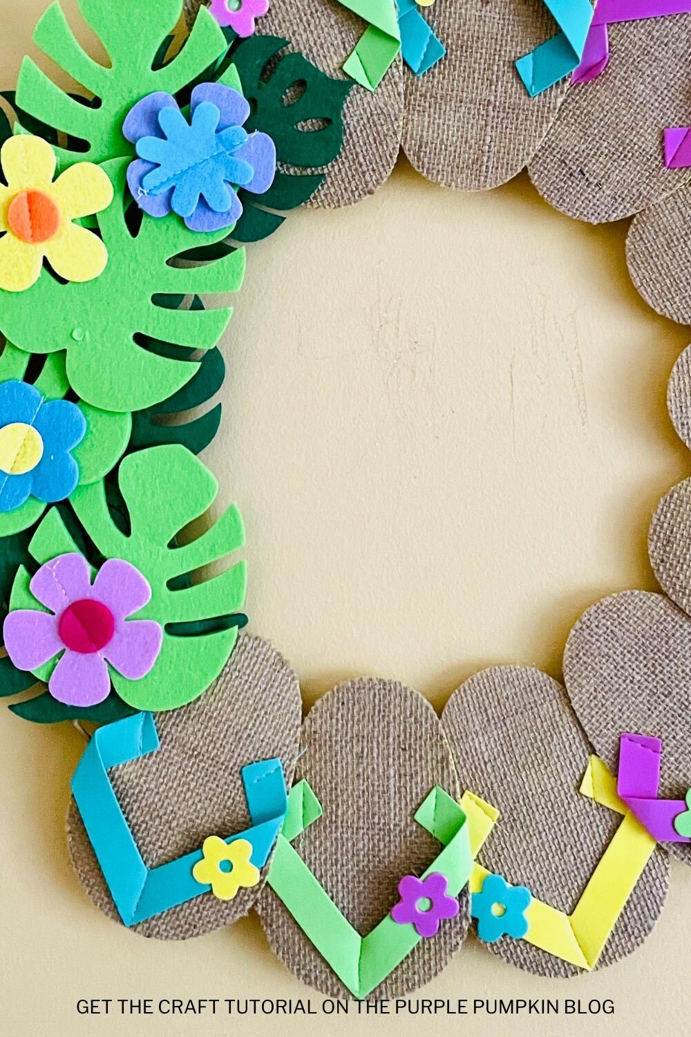 Summer Flip Flop Wreath Craft Idea