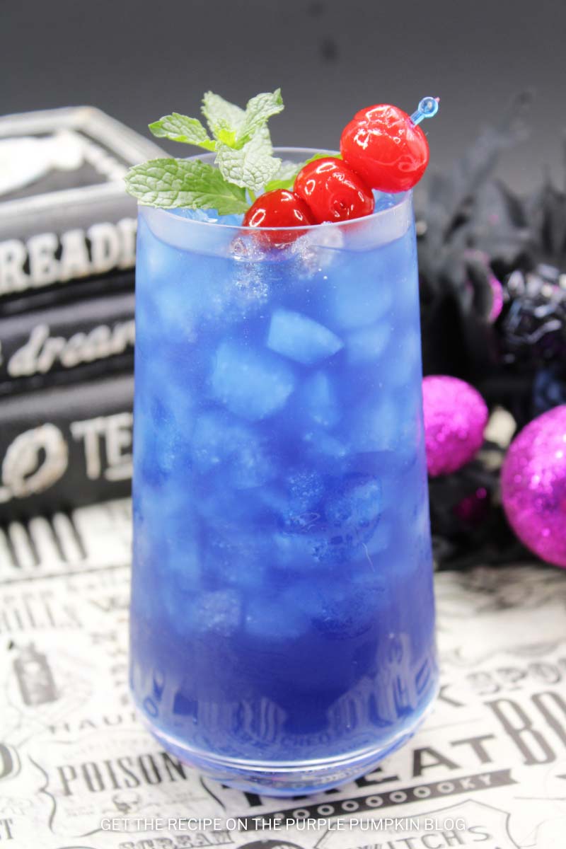 Blue Halloween Cocktail (Sarah Sanderson from Hocus Pocus!)