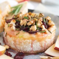 Baked Brie with Cranberries and Walnuts Recipe