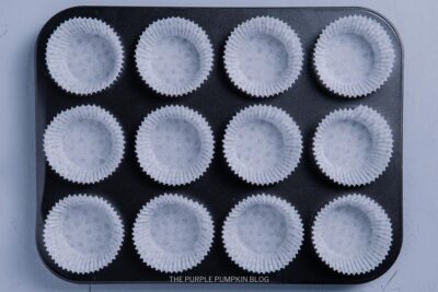 Cupcake Pan with Liners