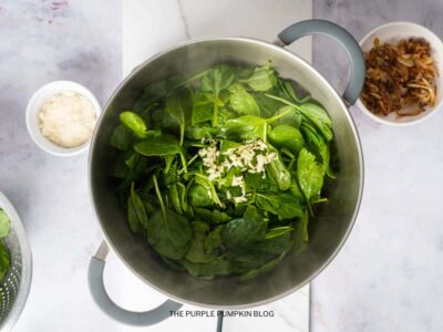 Garlic & Spinach in Pan