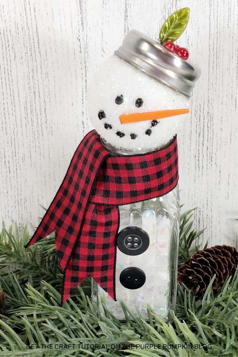 Salt Shaker Snowman Craft Idea for Winter