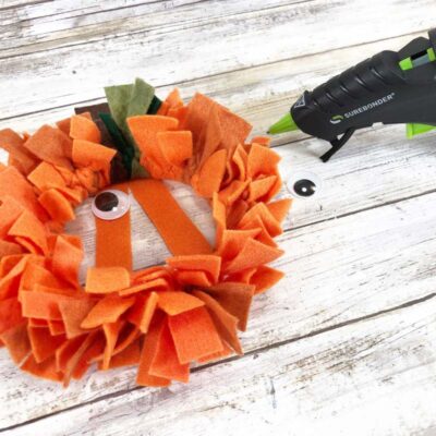 Attaching Eyes