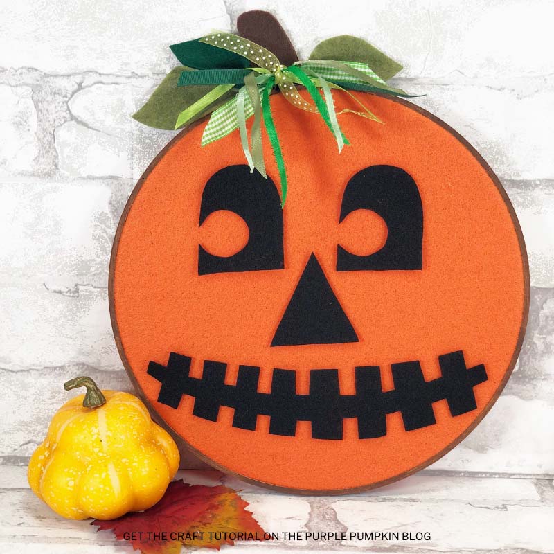 Pumpkin Embroidery Hoop Craft Tutorial