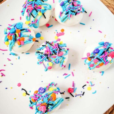 Sprinkles Added to Day of the Dead Hot Cocoa Bombs