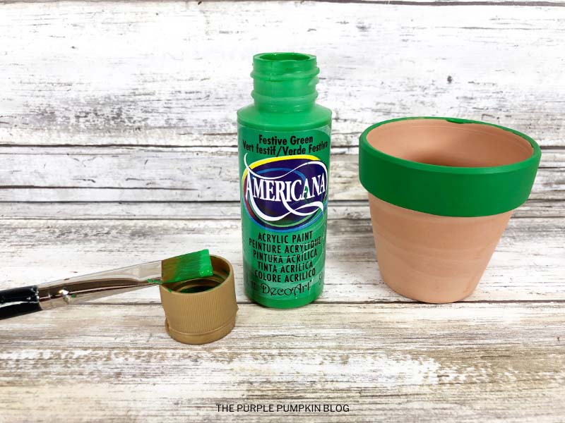 Painting Pot Rim Green