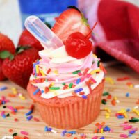 Strawberry Vodka Cocktail Cupcakes