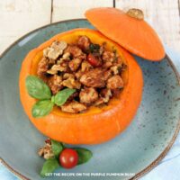 Recipe for Stuffed Pumpkin with Chicken and Walnuts