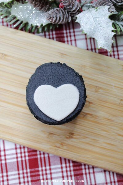 Heart Shape Fondant on Cupcake