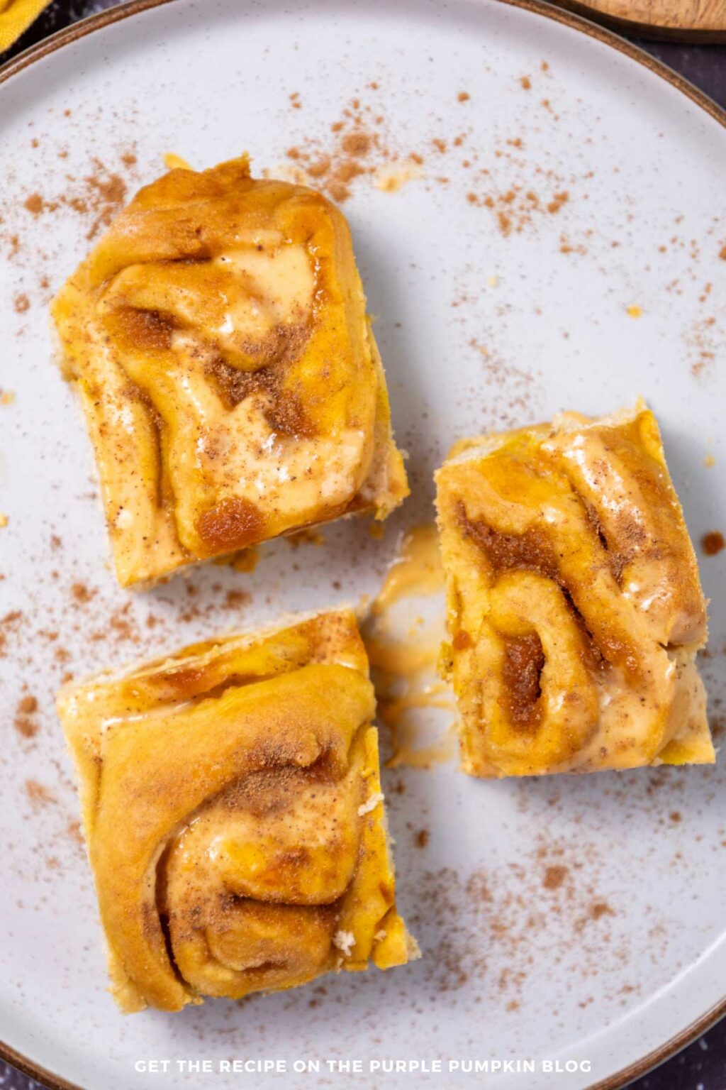 Pumpkin Cinnamon Rolls with Pumpkin Cream Cheese Frosting
