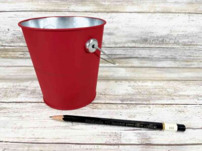Sketching Guide Line on Bucket