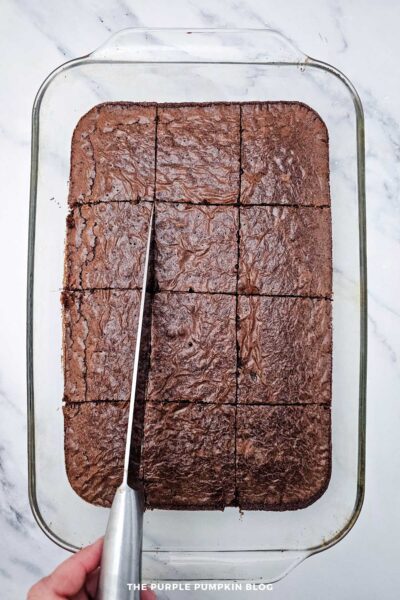 Cutting a Tray of Brownies into Squares